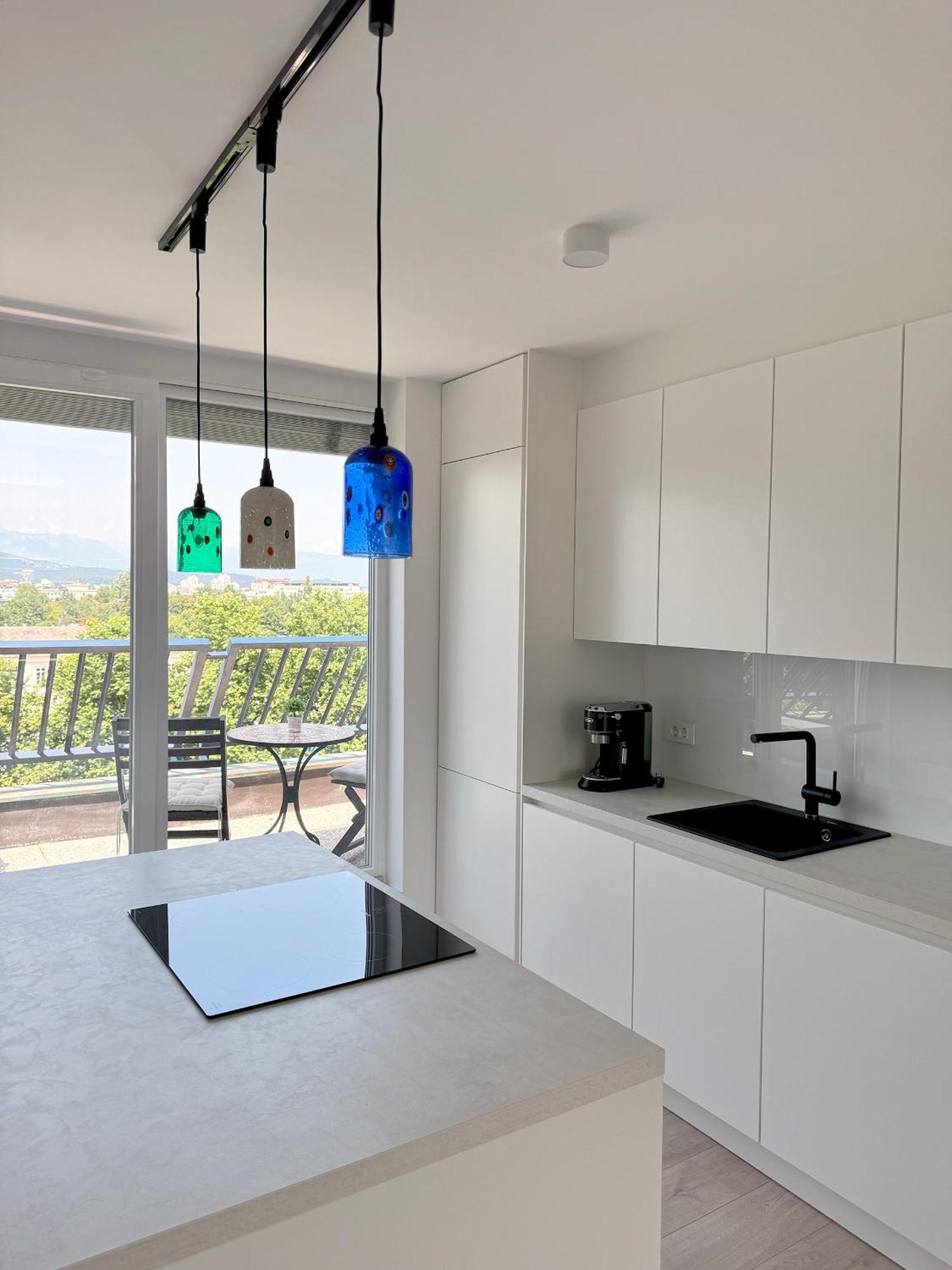 Luxe Penthouse With A Castle View Lublaň Exteriér fotografie