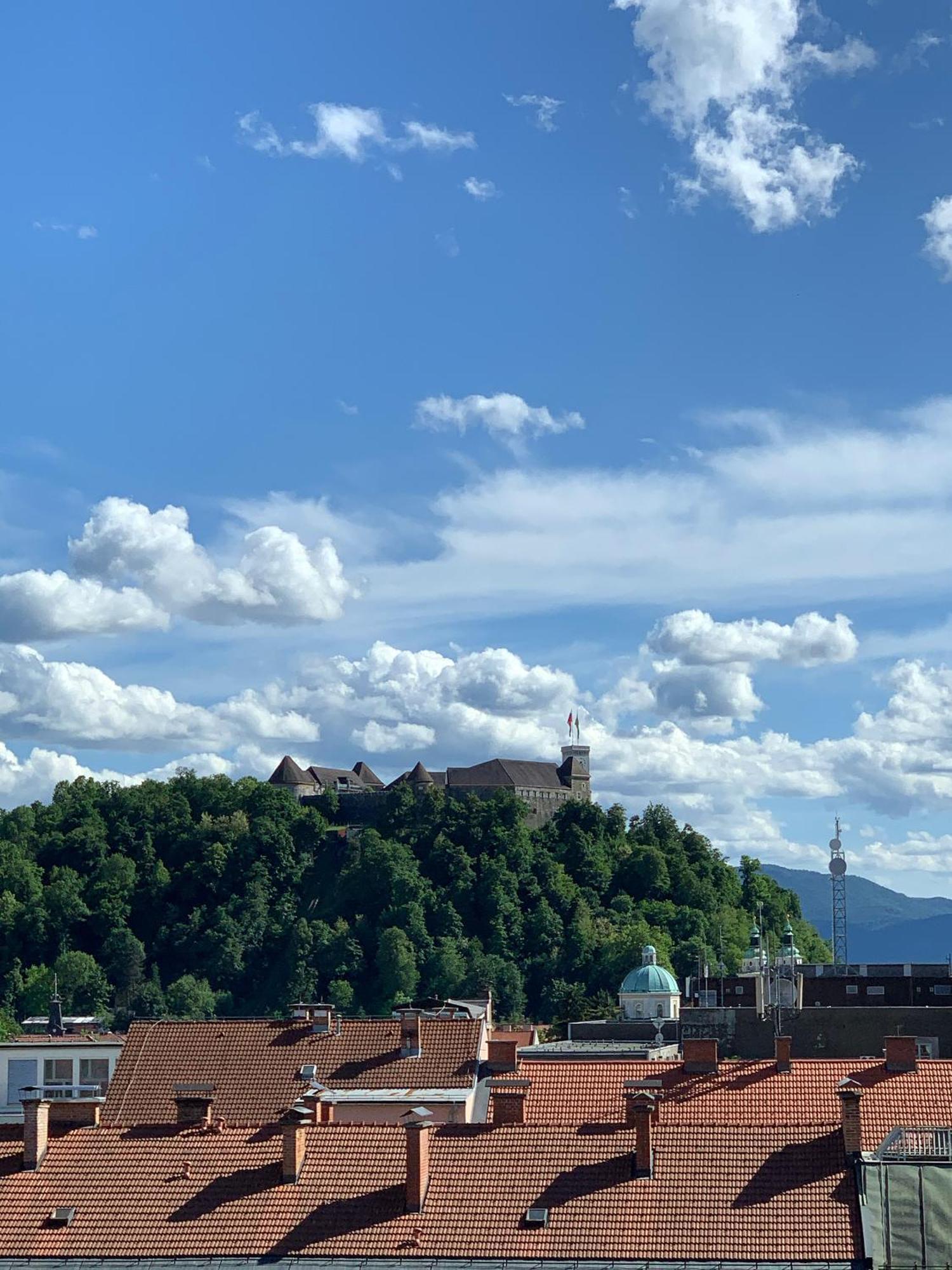 Luxe Penthouse With A Castle View Lublaň Exteriér fotografie